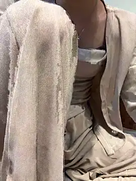 lee ly online show from January 2026 05:00:02 AM