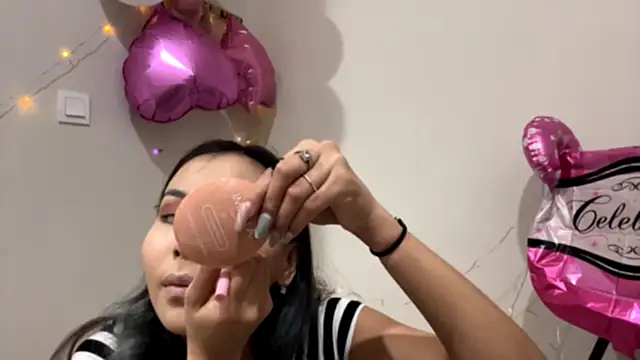 CarollFalick online show from October 2025 12:17:01 PM