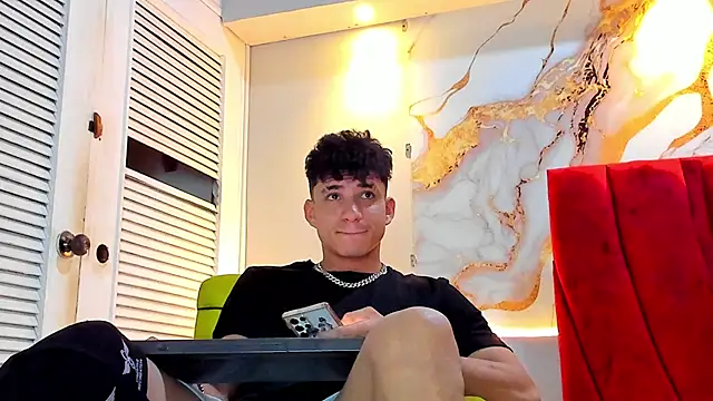 daniscot online show from November 2025 03:51:02 AM