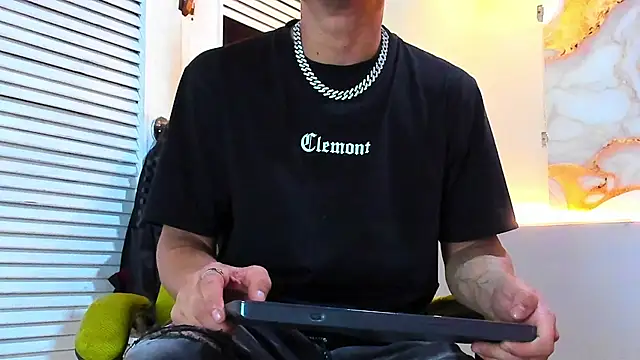 daniscot online show from November 2025 08:09:02 PM