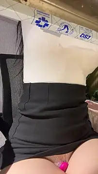 Gina999 online show from April 2026 03:19:01 AM