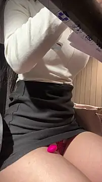 Gina999 online show from May 2026 02:06:02 AM