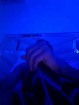 Snapshot of morenito_00987 chatting on September 2025 11:32:02 PM morenito 00987 online show from September 2025 11:32:02 PM