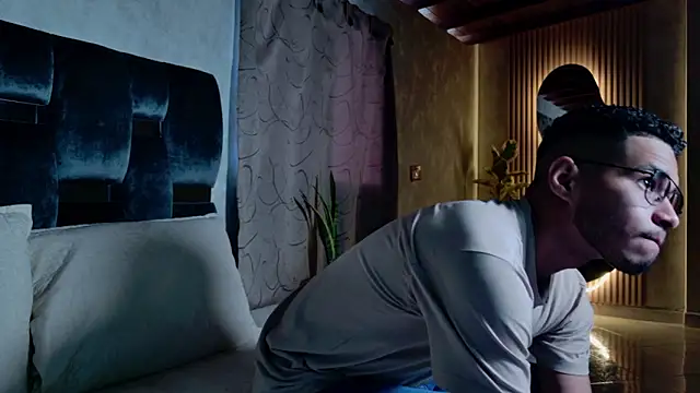 Jaybrown  1 online show from December 2025 07:59:01 PM