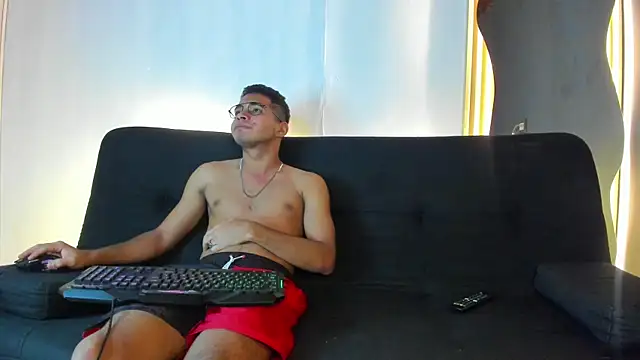 Jaybrown  1 online show from November 2025 03:54:02 AM