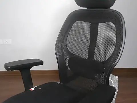 mooonlightbaby online show from February 2026 04:19:02 PM