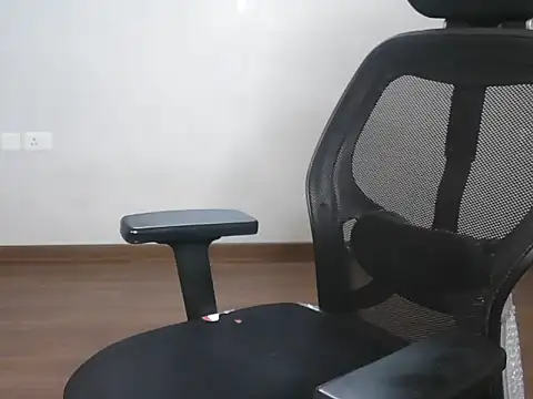 mooonlightbaby online show from January 2026 04:22:02 PM