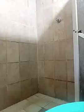 Wolffj6 online show from February 2026 10:07:02 PM