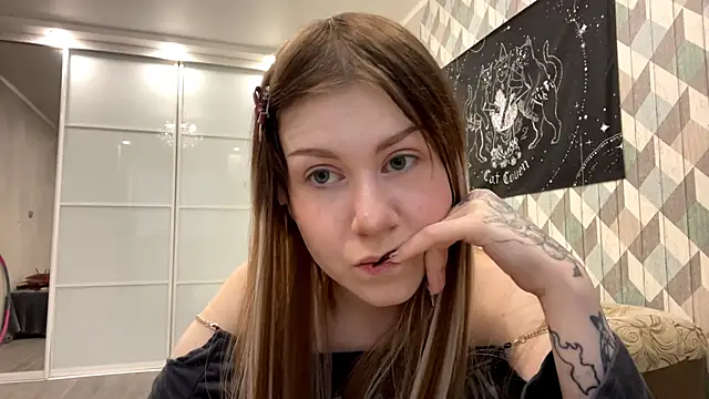 RebelKitsune online show from October 2025 05:15:02 AM