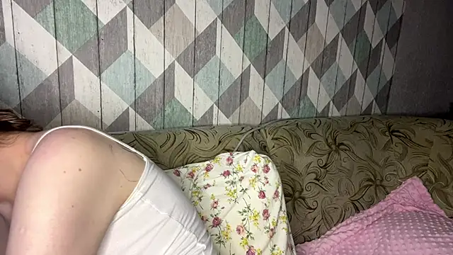 RebelKitsune online show from December 2025 07:02:02 PM