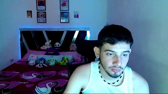 Sebasxxl12 online show from May 2026 10:38:02 PM