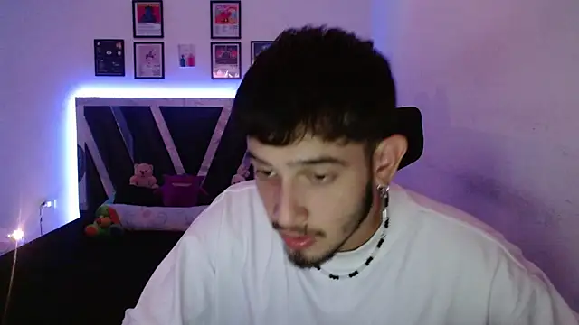 Sebasxxl12 online show from December 2025 05:56:02 AM