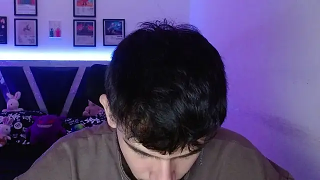 Sebasxxl12 online show from October 2025 01:45:02 PM