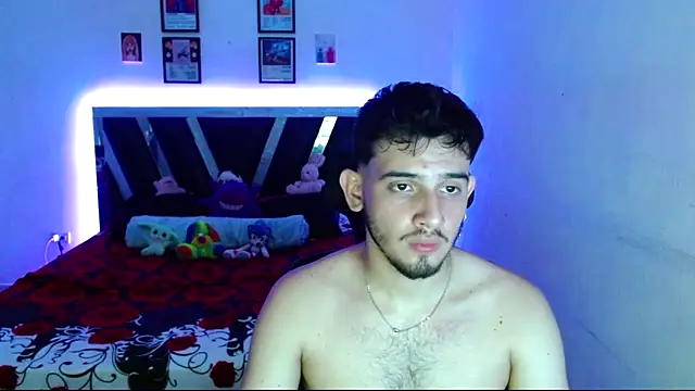 Sebasxxl12 online show from June 2026 03:33:02 AM