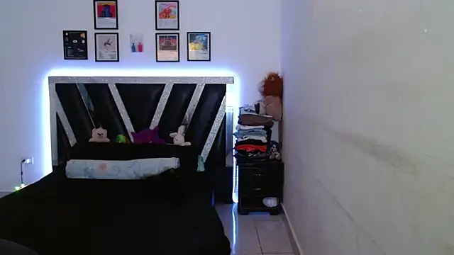 Sebasxxl12 online show from December 2025 06:13:01 AM