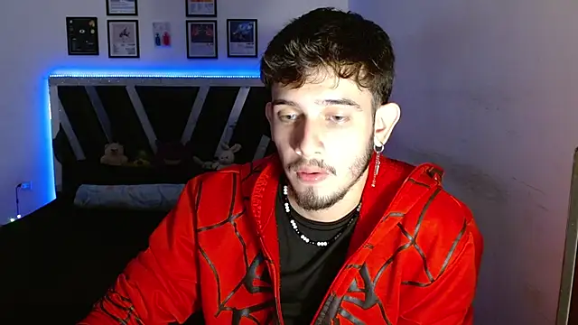 Sebasxxl12 online show from December 2025 05:43:01 AM