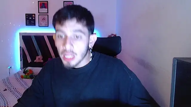 Sebasxxl12 online show from February 2026 10:27:02 PM