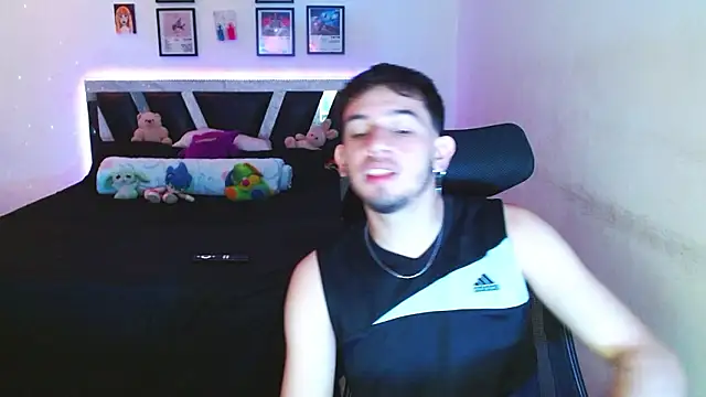 Sebasxxl12 online show from March 2026 01:28:01 PM