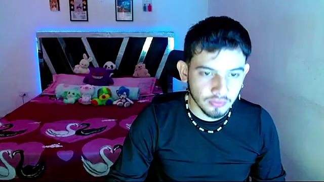Sebasxxl12 online show from May 2026 11:43:02 PM