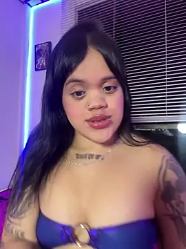 Sussyroxxx online show from April 2026 04:14:01 AM