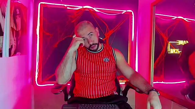 Snapshot of isaac_franko chatting on October 2025 12:48:01 PM isaac franko online show from October 2025 12:48:01 PM