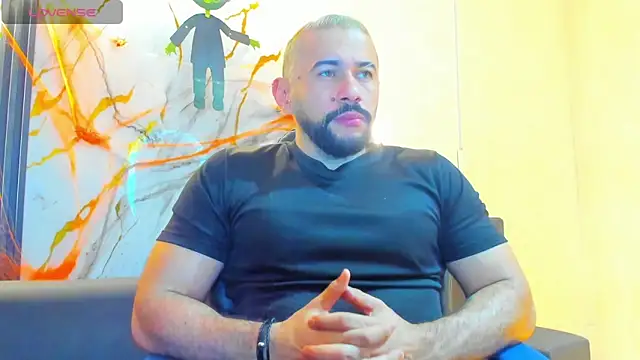 Snapshot of isaac_franko chatting on October 2025 09:03:01 PM isaac franko online show from October 2025 09:03:01 PM