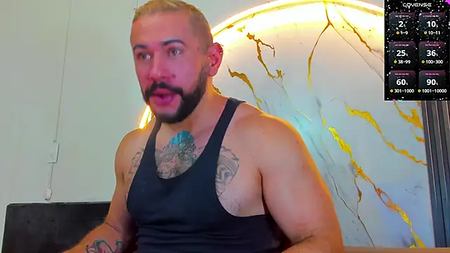 Snapshot of isaac_franko chatting on November 2025 09:40:01 PM isaac franko online show from November 2025 09:40:01 PM