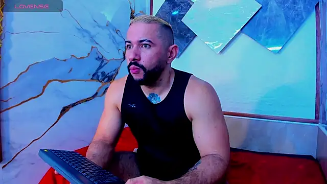 isaac franko online show from October 2025 09:49:01 PM