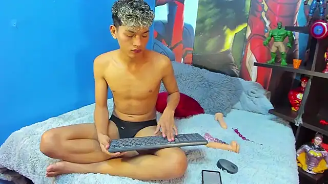 Sammy Millers online show from December 2025 11:37:02 PM