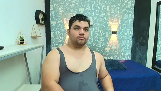 Adonis Walker online show from October 2025 08:00:01 PM