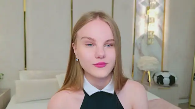 Lili Lohan online show from July 2026 05:08:01 AM