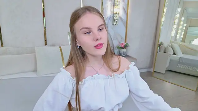 Snapshot of Lili_Lohan chatting on May 2026 05:03:02 AM Lili Lohan online show from May 2026 05:03:02 AM