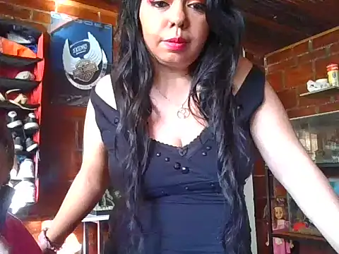 Snapshot of KarlaSexyHot- chatting on October 2025 09:23:02 PM KarlaSexyHot- online show from October 2025 09:23:02 PM