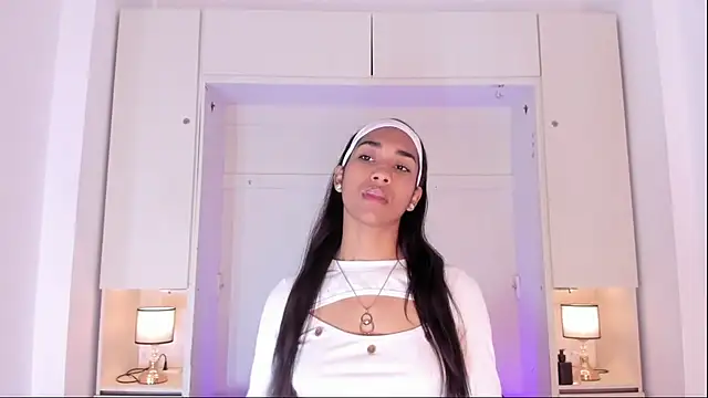 AnahiCollins online show from October 2025 11:34:01 AM
