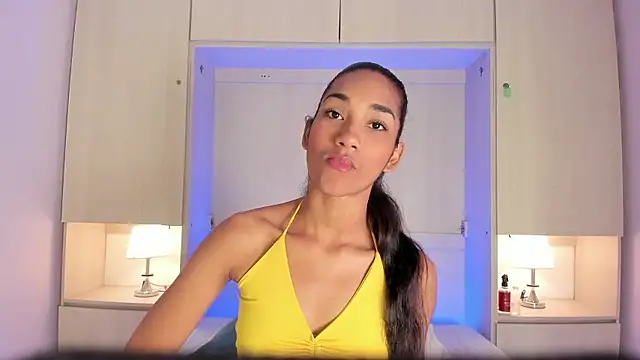 AnahiCollins online show from January 2026 11:49:01 AM