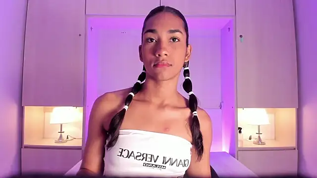 AnahiCollins online show from March 2026 12:08:02 PM