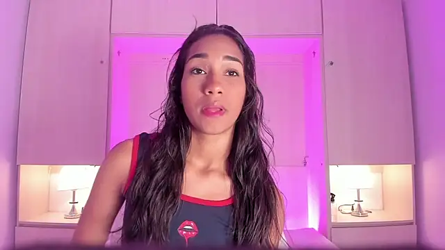 AnahiCollins online show from March 2026 11:43:01 AM