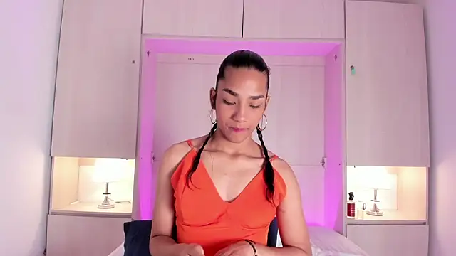 AnahiCollins online show from November 2025 11:42:02 AM