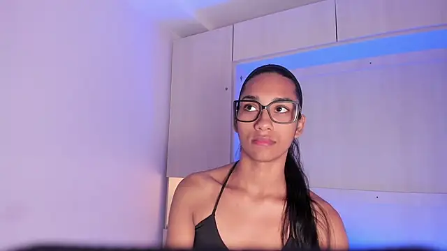 AnahiCollins online show from February 2026 11:32:01 AM