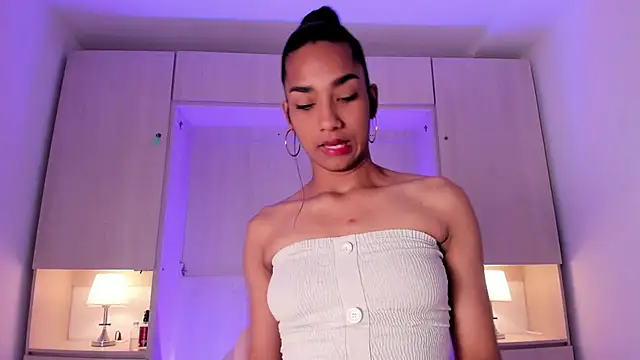 AnahiCollins online show from November 2025 11:43:02 AM