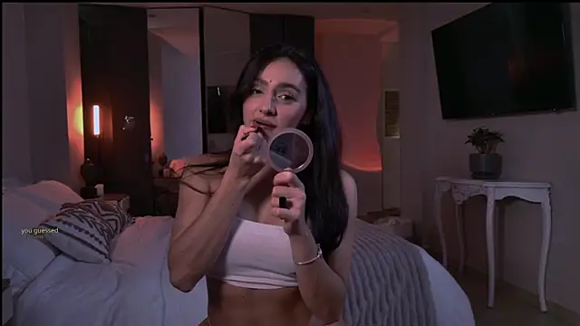 Snapshot of Milana_De chatting on October 2025 10:21:01 PM Milana De online show from October 2025 10:21:01 PM