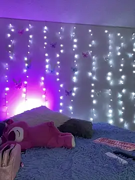 Candyyy 11 online show from October 2025 07:24:01 PM