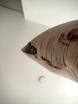 Snapshot of Choc_31 chatting on October 2025 05:23:01 PM Choc 31 online show from October 2025 05:23:01 PM