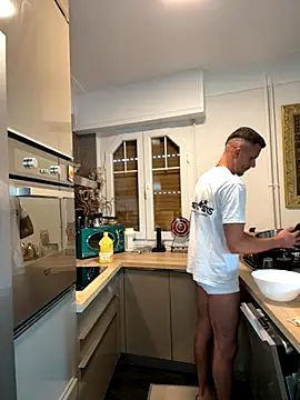 WildFlame2525 online show from October 2025 03:13:02 PM