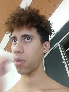 Snapshot of The_boy_good chatting on October 2025 05:22:01 AM The boy good online show from October 2025 05:22:01 AM