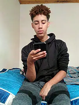 Snapshot of The_boy_good chatting on November 2025 02:42:02 PM The boy good online show from November 2025 02:42:02 PM