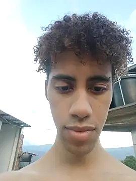 Snapshot of The_boy_good chatting on October 2025 10:22:01 PM The boy good online show from October 2025 10:22:01 PM