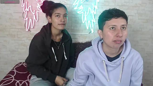 Gaby and Mei online show from October 2025 03:43:01 AM