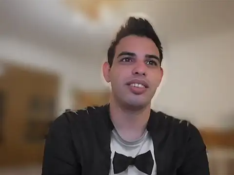 Snapshot of _Djonson_ chatting on September 2025 11:33:02 PM Djonson online show from September 2025 11:33:02 PM