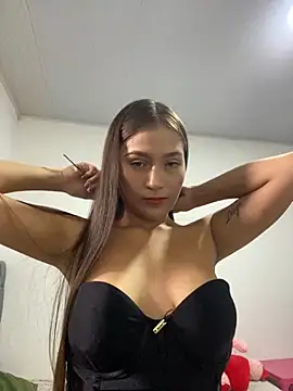 Snapshot of Cielo6925 chatting on October 2025 04:05:01 PM Cielo6925 online show from October 2025 04:05:01 PM